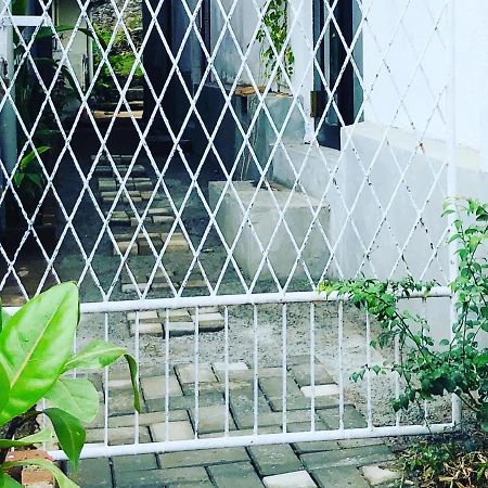Haus 35 Bed & Breakfast Weligama Exterior foto