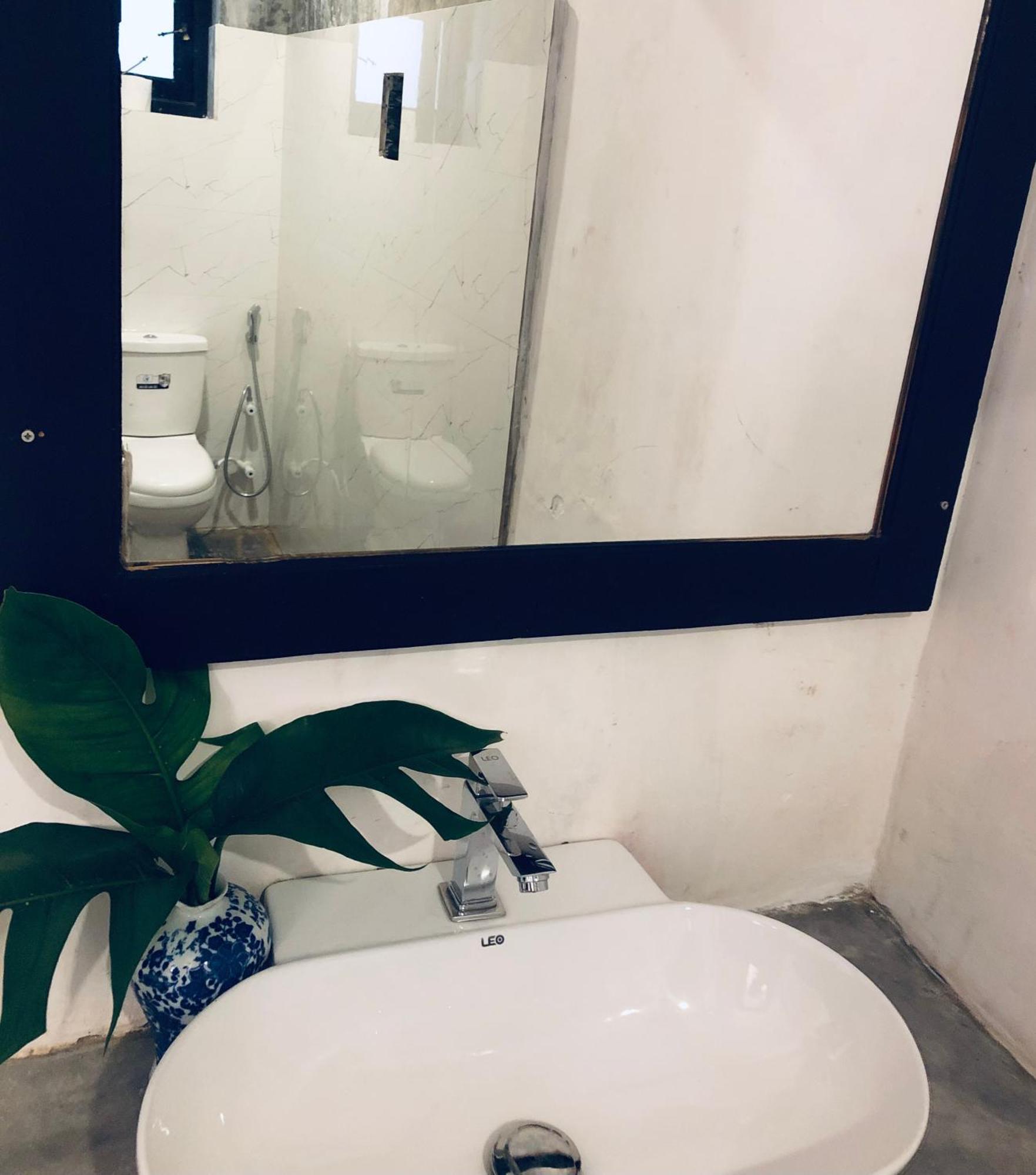 Haus 35 Bed & Breakfast Weligama Exterior foto